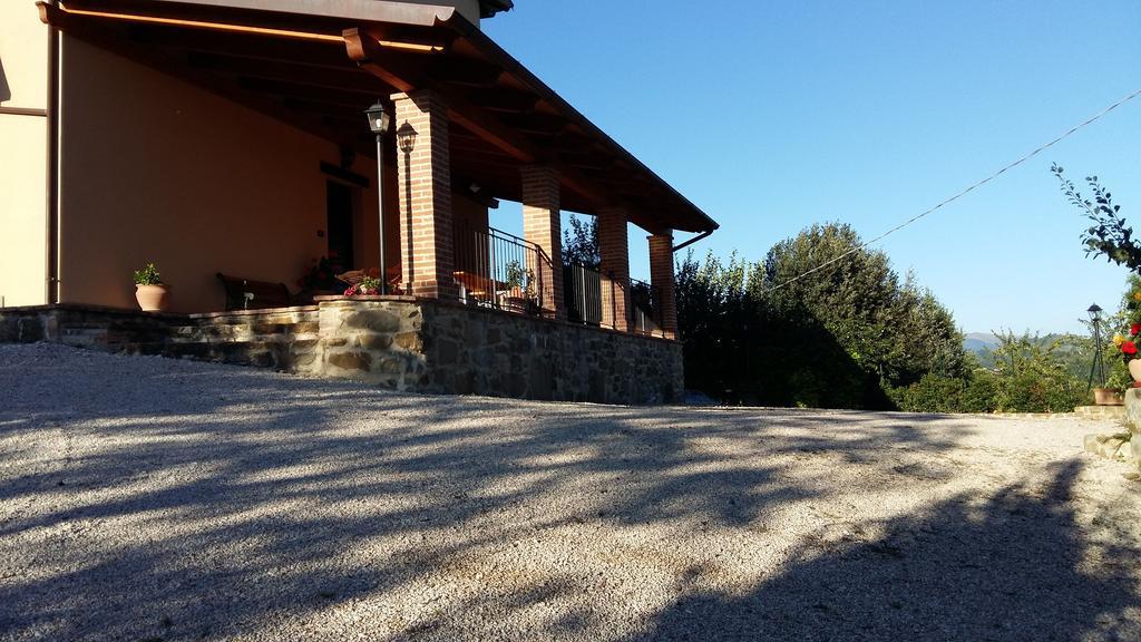 Agriturismo Il Melo Valfabbrica المظهر الخارجي الصورة
