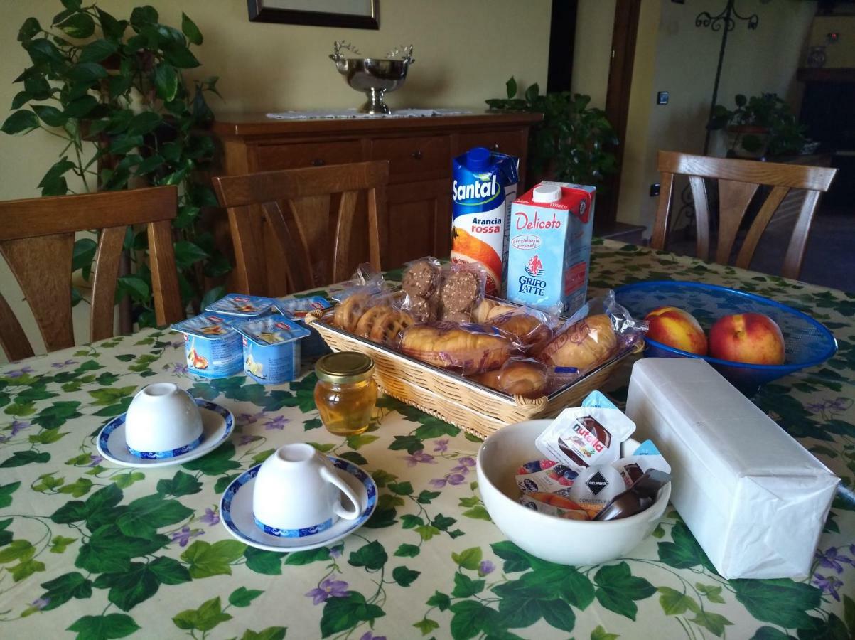 Agriturismo Il Melo Valfabbrica المظهر الخارجي الصورة